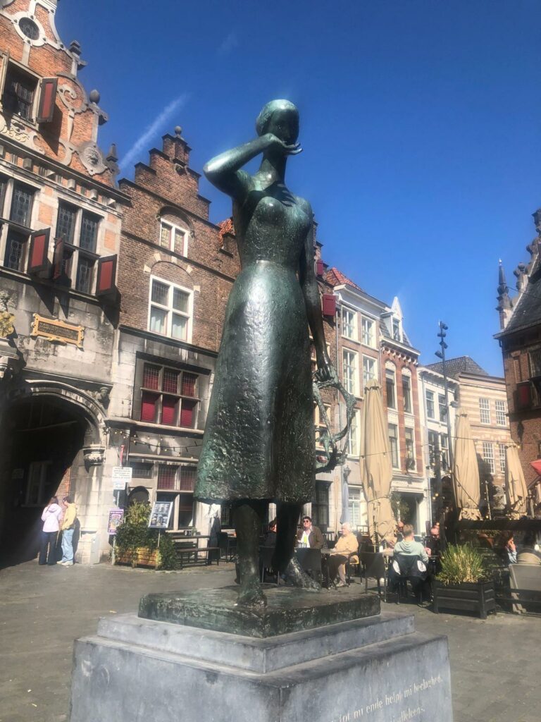 PHOTO-2025-10-28-09-09-49